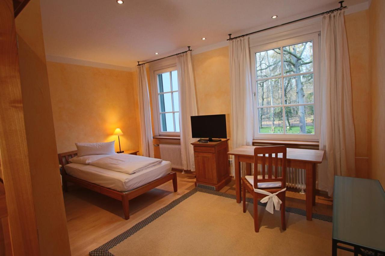 באד הומבורג וור דר הואה Hardtwald Hotel מראה חיצוני תמונה